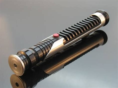 Qui-Gon Jinn « Genesis Custom Sabers | Lightsaber, Star wars light saber, Star wars film