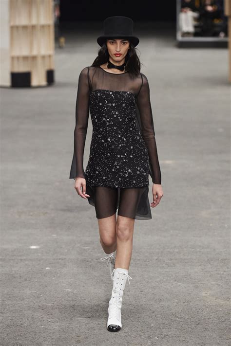 Chanel Does Mini Skirts the Haute Couture Way for Spring 2023 - Fashionista