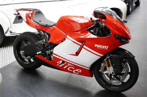 Ducati - Desmosedici RR - Catawiki