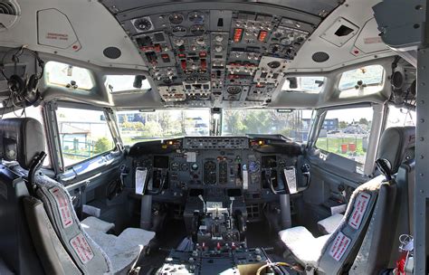 Boeing 737–500 cockpit, Virtuālās tūres | airBaltic - favori… | Flickr