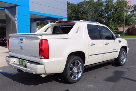 Pre-Owned 2013 Cadillac Escalade EXT Premium AWD Crew Cab Pickup