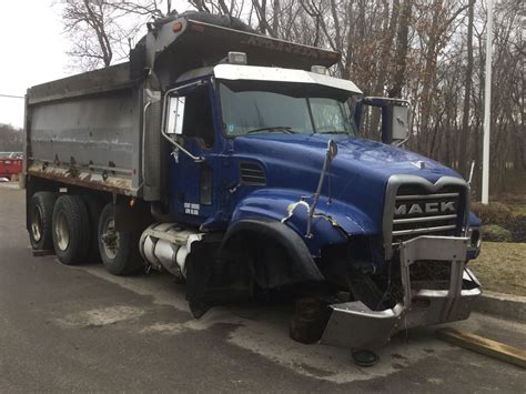 Salvage 2007 Mack CV713 Granite Truck Delivery For Parts | Freehold, New Jersey, United States ...