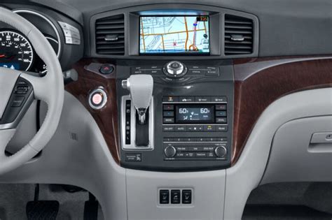 2015 Nissan Quest: 81 Interior Photos | U.S. News