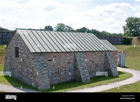 Magazine building, Fort George Niagara-on-the-Lake Stock Photo - Alamy