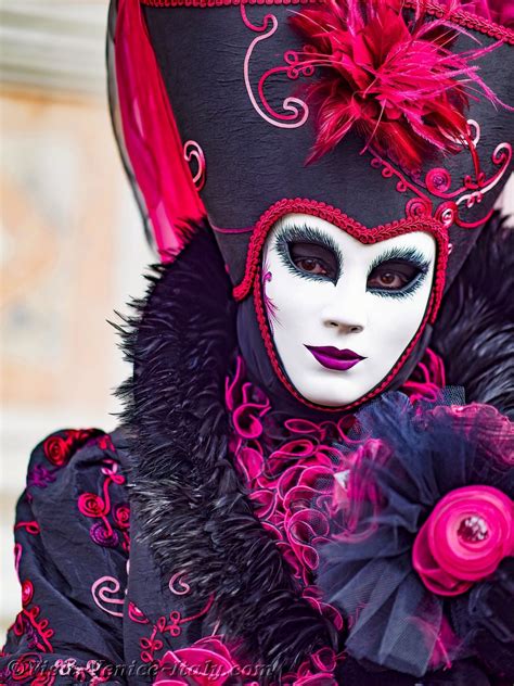 History of the Carnival in Venice Masks and characters