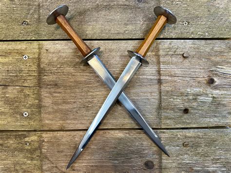 Medieval Rondel Dagger 15thC TC1 – Tod Cutler