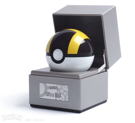 Buy The Wand Company Ultra Ball Authentic Replica - Realistic, Electronic, Die-Cast Poke Ball ...