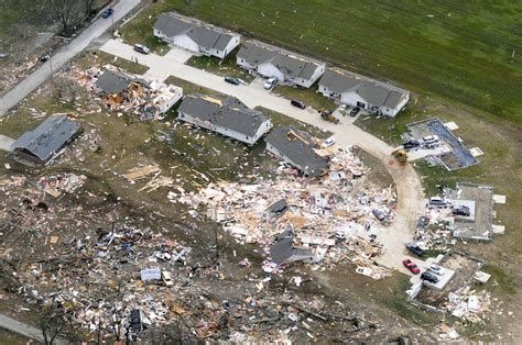 Aerial views of tornado damage - CBS News