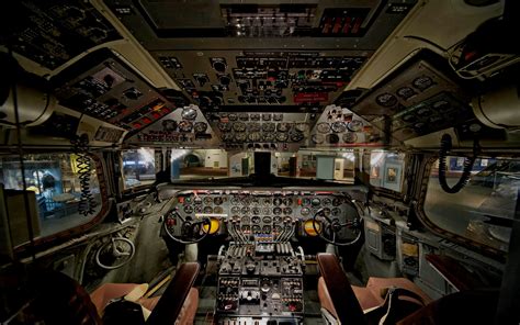 🔥 [50+] Airplane Cockpit Desktop Wallpapers | WallpaperSafari