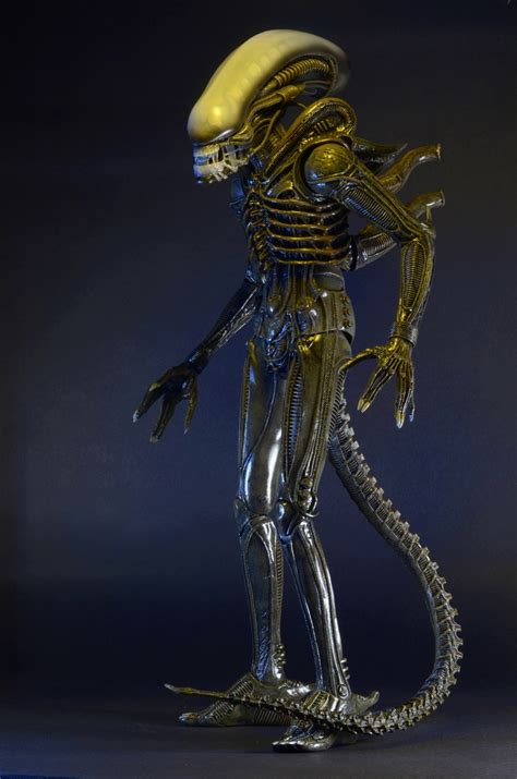 Closer Look: 1979 Alien 1/4 Scale Action Figure | NECAOnline.com