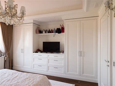 Fitted Wardrobes Ideas | Bedroom Ideas for Couples | Build a closet, Bedroom built in wardrobe ...