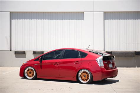 Toyota Prius - M220 | Avant Garde Wheels