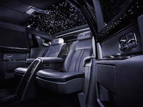 Rolls-Royce Phantom starlight headliner - Business Insider