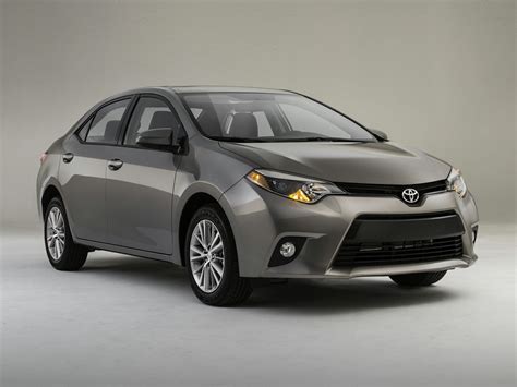 2015 Toyota Corolla - Price, Photos, Reviews & Features