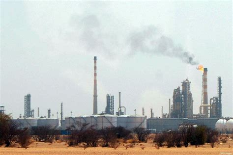 Sudan to launch international tender for 10 oil, gas fields – Middle ...