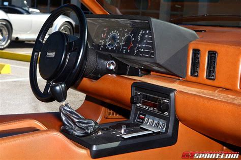 DeLorean Classic Interior | Транспорт