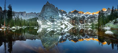 Crater Lake Sunrise at Lone Eagle Peak - Lewis Carlyle Photography