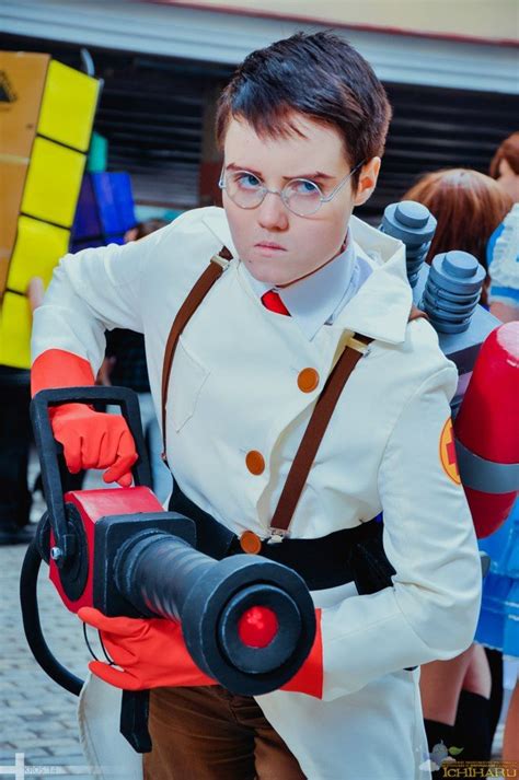 Boop! | Team fortress 2 medic, Tf2 cosplay, Team fortress 2