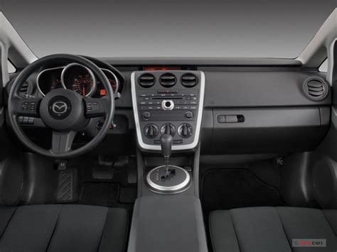 2008 Mazda CX-7 Pictures: Dashboard | U.S. News & World Report