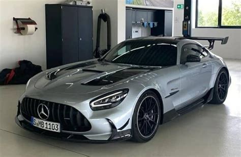 Mercedes-AMG GT R Black Series Leaks, Looks Absolutely Sick