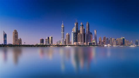 Dubai Skyline - backiee