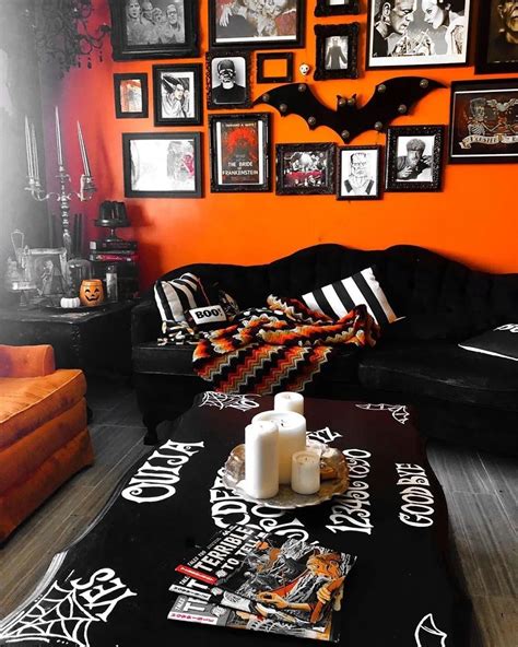 Stunning Halloween Living Room Decor Ideas Looks Scary 10 - MAGZHOUSE