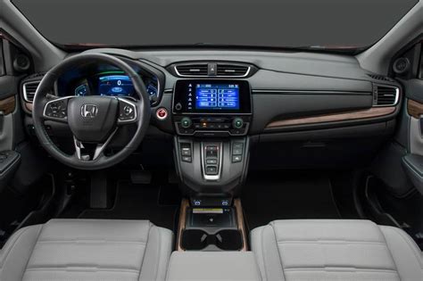 2022 Honda CR-V Hybrid Pictures - 71 Photos | Edmunds