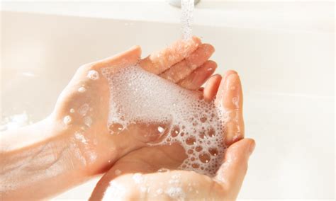 How Does Hard Water Affect Soap? - Halcyan Water Conditioner