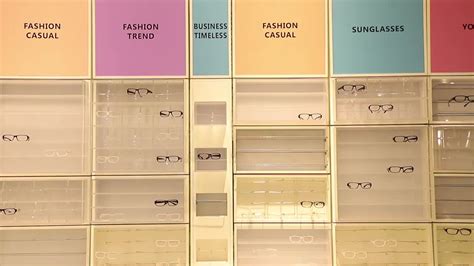 Retail Optical Shop Display Showcase Wall Optical Cabinet Displays ...