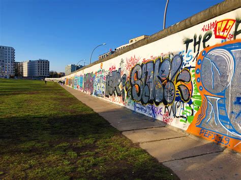 Thousands celebrate fall of Berlin Wall, 30 year anniversary of Germany’s reunification ...