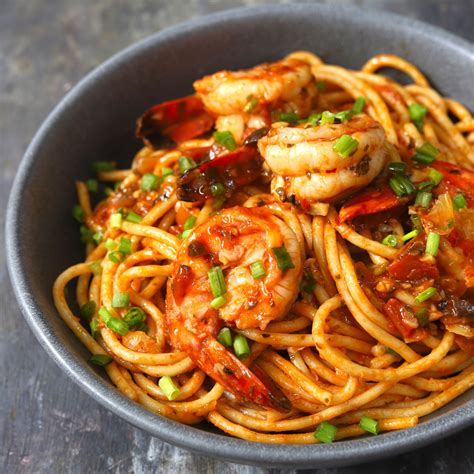 Red Sauce Spaghetti Recipe With Shrimp - Fun FOOD Frolic