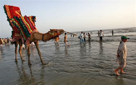 :: Karachi :: vs :: Lahore ::: Clifton Beach, Karachi