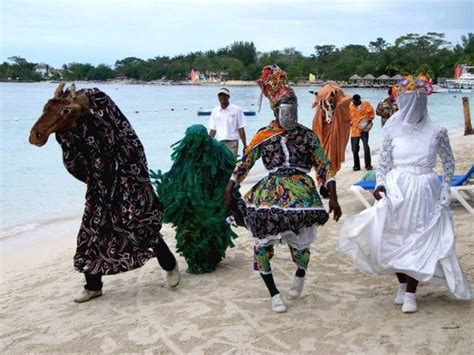 Junkanoo Parades - Le festival Junkanoo ou John Canoe (également épelé « Jankunu » et « Jangkunu ...