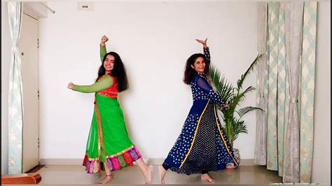 Garba For Beginners- Navratri Garba Dance- Easy Steps- By Neha Pant - YouTube