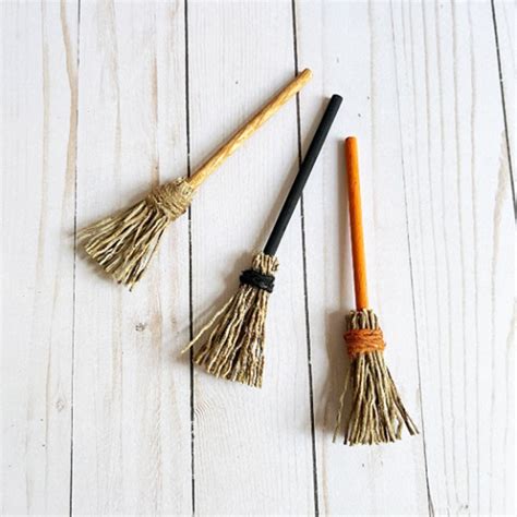 Witch Broom, Halloween Witch Broom, Halloween Decor, Witch Broomstick, Farmhouse Witch Broom ...