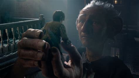 The New Trailer for Roald Dahl's 'The BFG' Introduces You to Its Very Friendly Giant | Teen Vogue