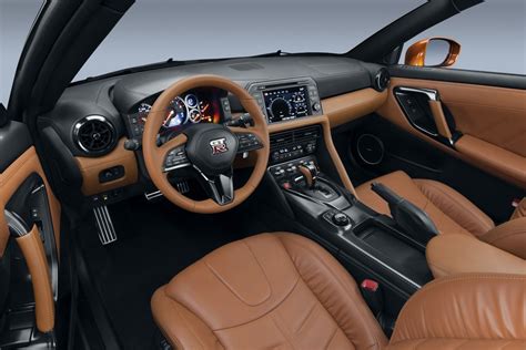 2017 Nissan GT-R interior