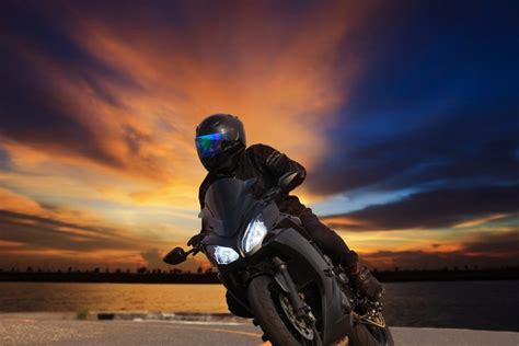 Safety Tips for Motorcycle Riding at Night