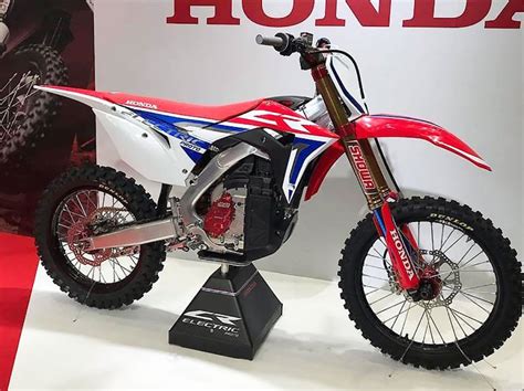 Honda reveals electric CR! – MotoHead