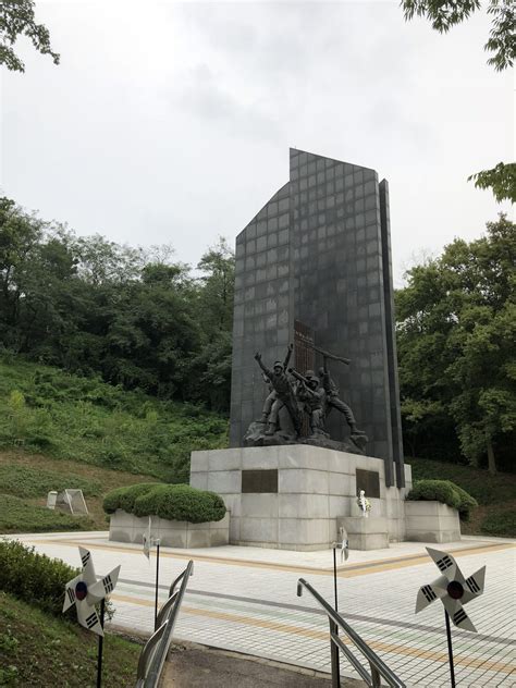 South Korea - US - Battle of Osan - Korean War Memorials