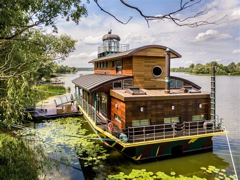 BARGE A BOAT HOUSE on Behance