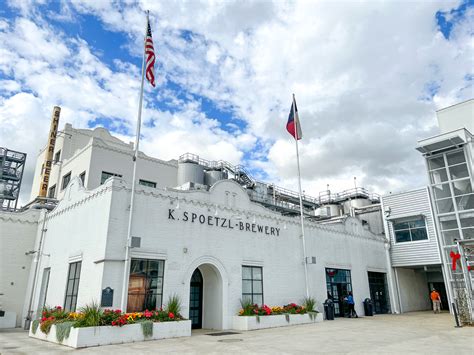 Shiner Brewery Tour: 110 Years of Texas Beer History - Feastio