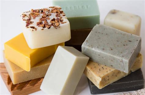 9 Best Bar Soaps for Dry Skin that Gives Extra Nourishment - The TantaList