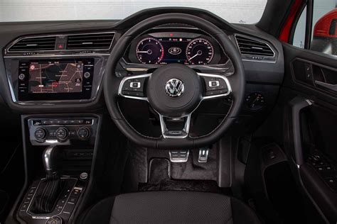 Volkswagen Tiguan Allspace Interior, Sat Nav, Dashboard | What Car?