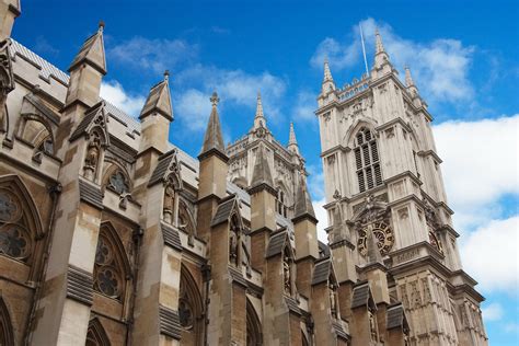 Westminster Abbey Bells: History & Traditions Explained