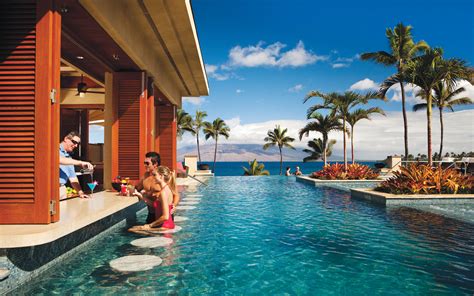 Maui, Hawaii, The Favorite Island For Hollywood Celebrities - Traveldigg.com