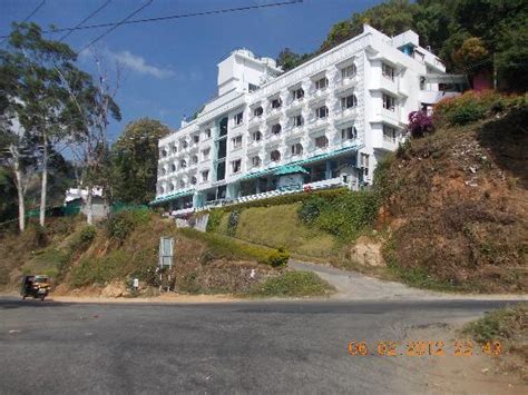 Munnar-2 - Picture of Misty Mountain Resort, Pallivasal - TripAdvisor