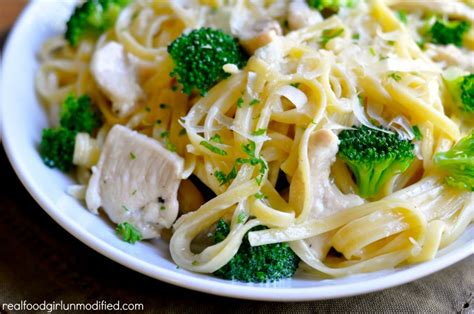 Broccoli And Chicken Fettuccine Alfredo Recipe - Broccoli Walls