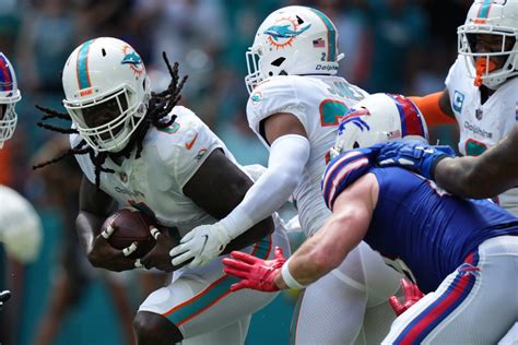 Miami Dolphins Opponent Breakdown: Buffalo Bills - Sports Illustrated Miami Dolphins News ...