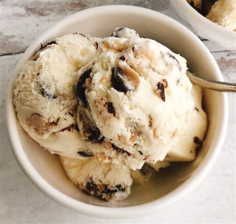 Cookie Dough Ice Cream - The Sweet Cucina